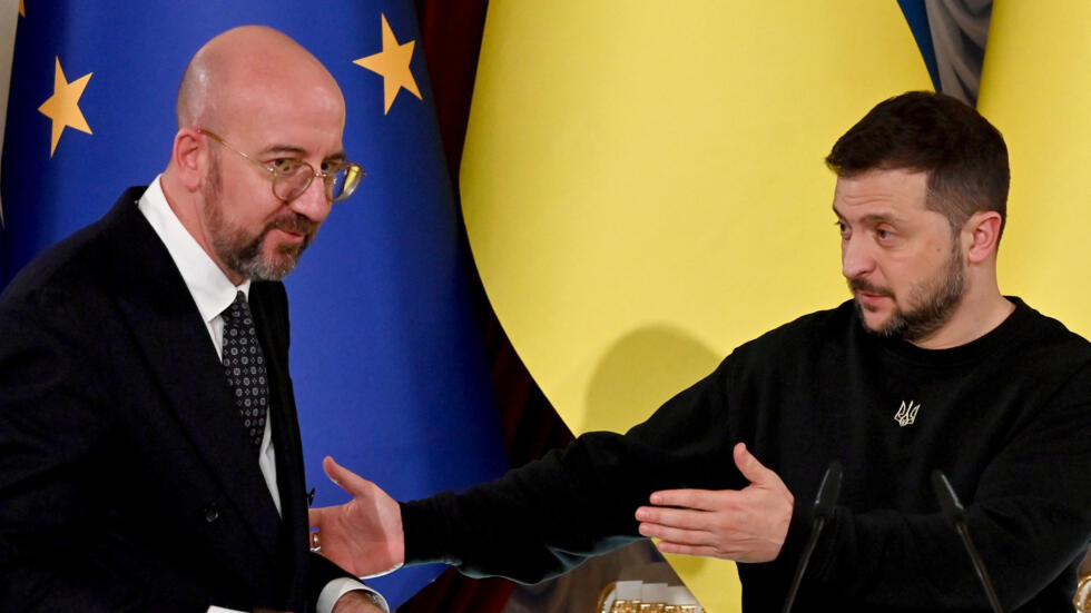 L'UE ouvre les négociations d'adhésion avec Kiev, Zelensky salue une "victoire" pour l'Ukraine L'UE ouvre les négociations d'adhésion avec Kiev, Zelensky salue une "victoire" pour l'Ukraine