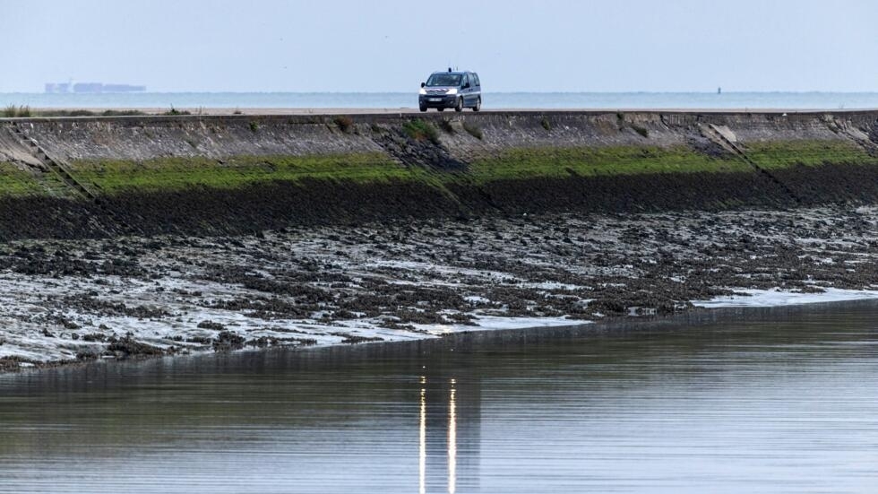 Migrants : un naufrage dans la Manche fait un mort et un blessé grave