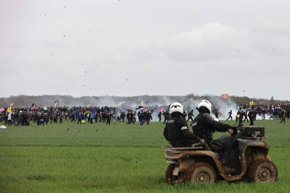 Une année en France : retraites, mort de Nahel et loi immigration Une année en France : retraites, mort de Nahel et loi immigration