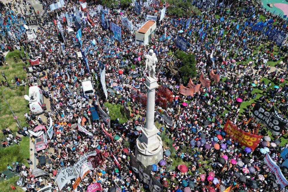 En Argentine, Javier Milei poursuit sa croisade ultralibérale malgré la contestation de la rue