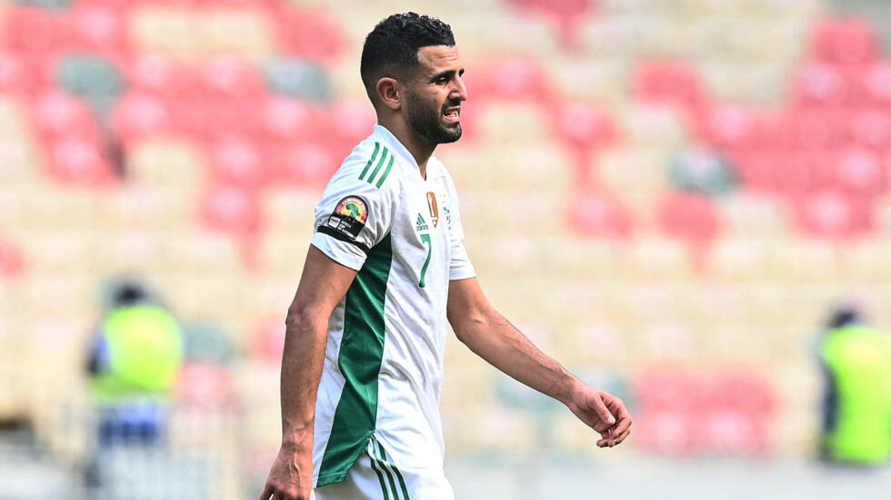 CAN 2024 : l'Algérie avec Riyad Mahrez et Houssem Aouar, mais sans Saïd Benrahma