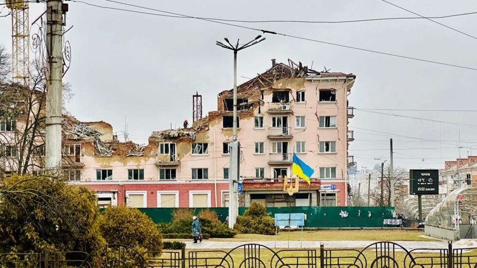 Tchernihiv, ville meurtrie, tente de se reconstruire malgré la guerre en Ukraine