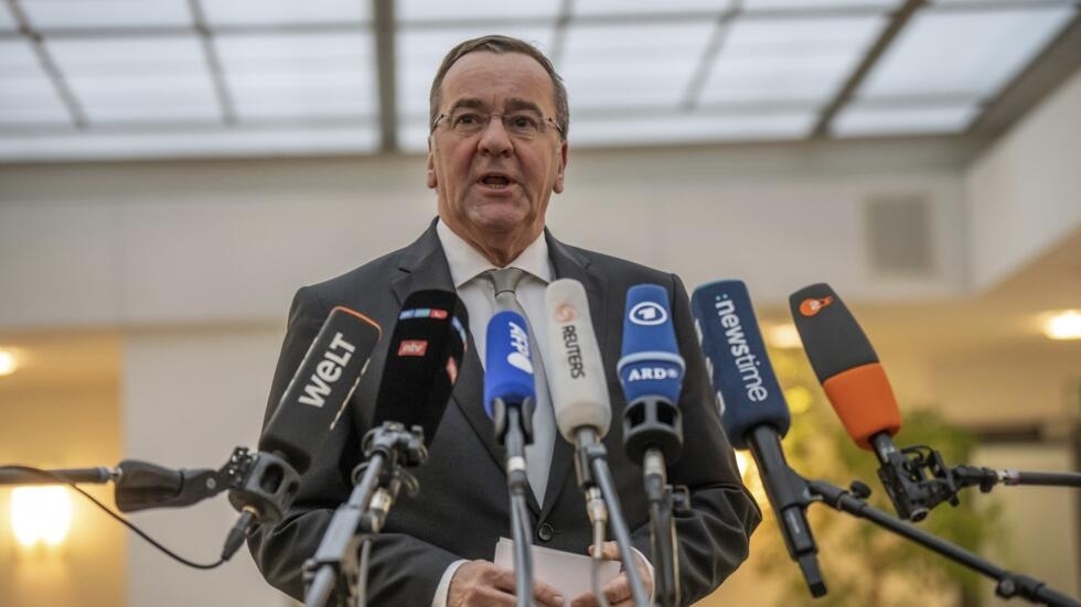 Affaire d'espionnage : Berlin accuse Vladimir Poutine de chercher à "déstabiliser" l'Allemagne Affaire d'espionnage : Berlin accuse Vladimir Poutine de chercher à "déstabiliser" l'Allemagne