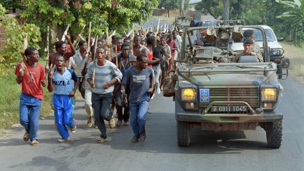 Rwanda : une plainte déposée pour élucider la mort de deux militaires français durant le génocide Rwanda : une plainte déposée pour élucider la mort de deux militaires français durant le génocide