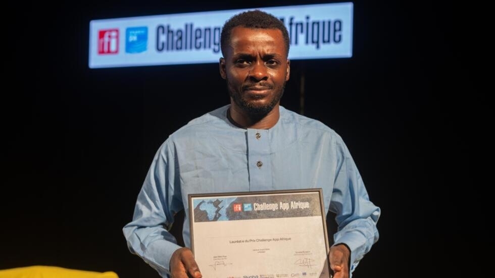 Challenge App Afrique : Divin Kouebatouka lauréat de l'édition 2024 avec son projet "Green box"