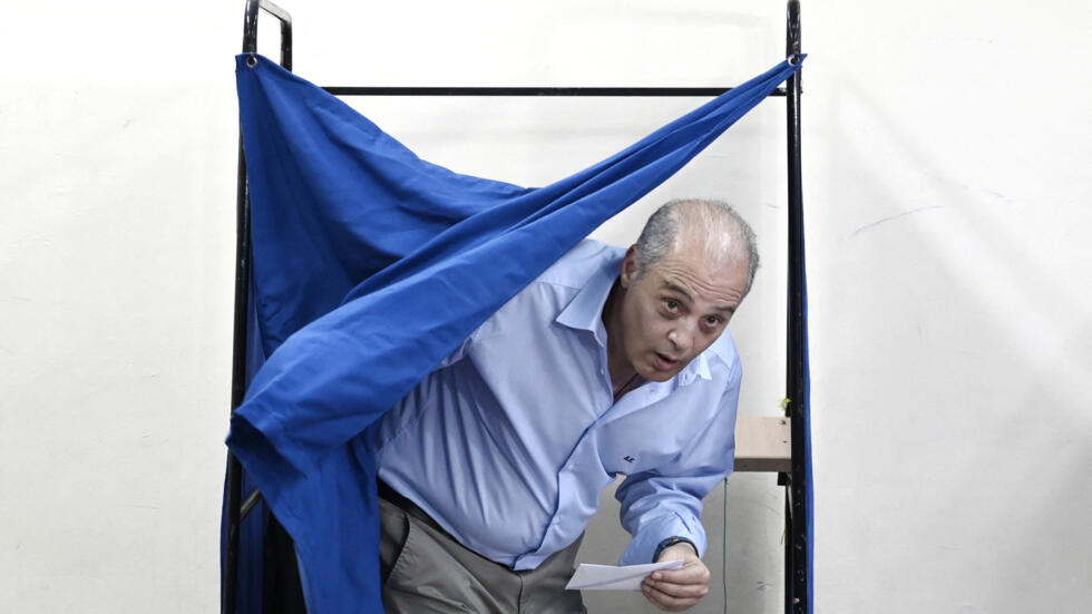Le parti Solution grecque, fer de lance de l'extrême droite pour les élections européennes Le parti Solution grecque, fer de lance de l'extrême droite pour les élections européennes