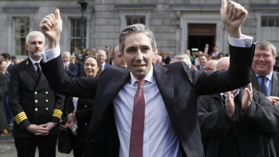 Irlande : Simon Harris, ou l'ascension fulgurante d'un nouveau Premier ministre à l'ère de TikTok