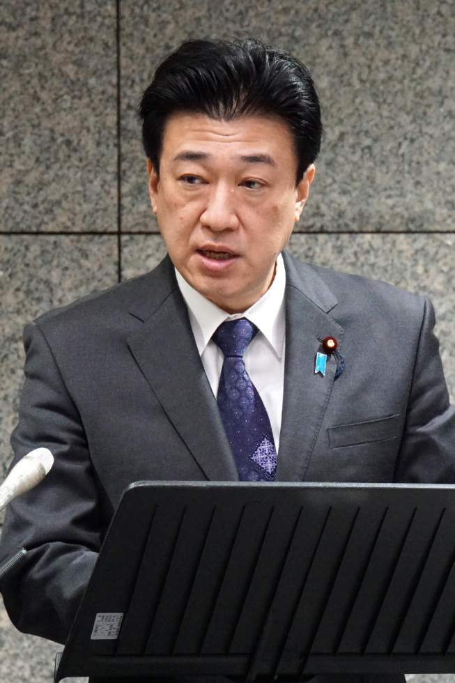 Japon : au moins un mort et plusieurs disparus dans le crash de deux hélicoptères militaires Japon : au moins un mort et plusieurs disparus dans le crash de deux hélicoptères militaires