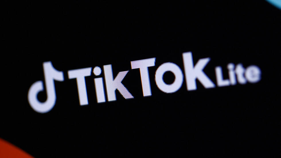 TikTok Lite suspend dans l'UE ses récompenses accusées de susciter l'addiction