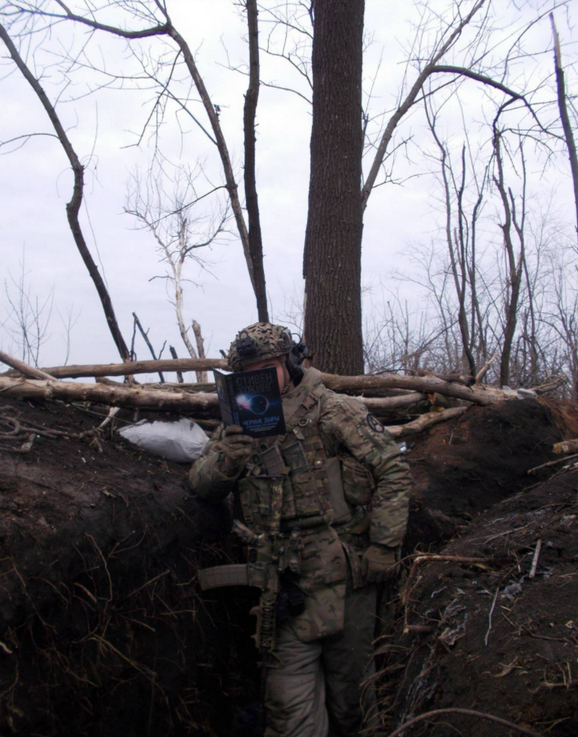 “Les assauts russes sont constants”: au cœur des combats autour d’Avdiivka avec un soldat ukrainien