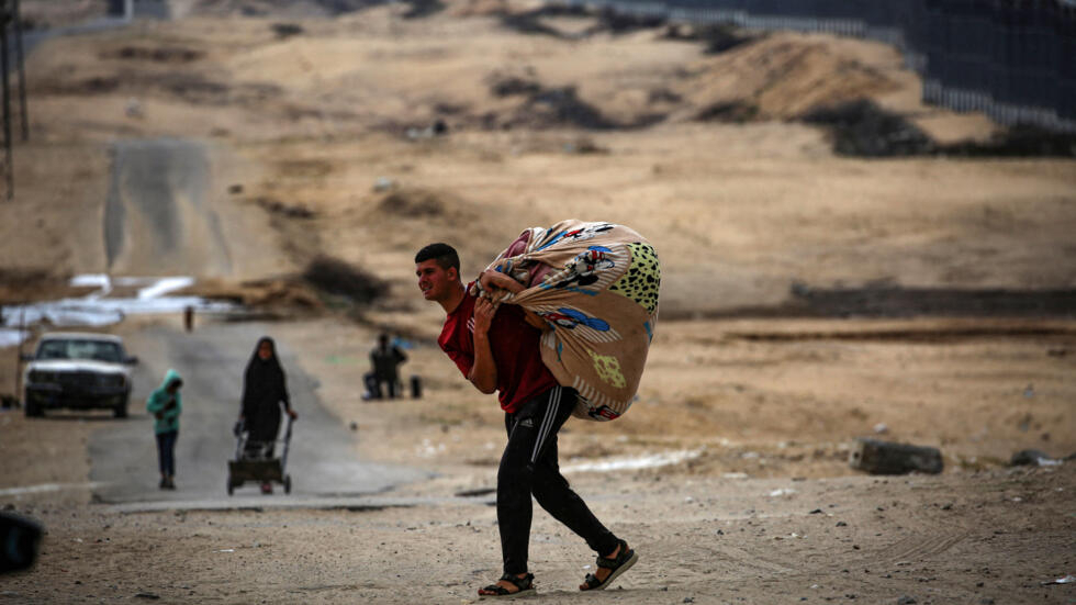 🔴 En direct : les frappes et combats se poursuivent à Gaza, les civils fuient massivement Rafah