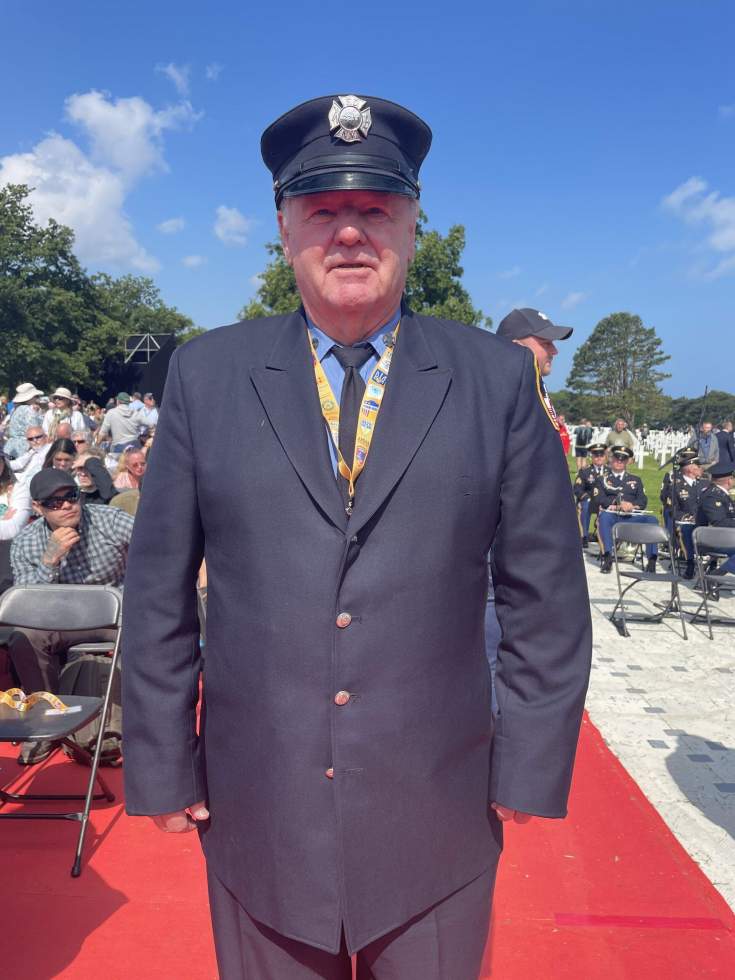 "Les honorer pour toujours" : en Normandie, un hommage aux derniers vétérans du Débarquement "Les honorer pour toujours" : en Normandie, un hommage aux derniers vétérans du Débarquement