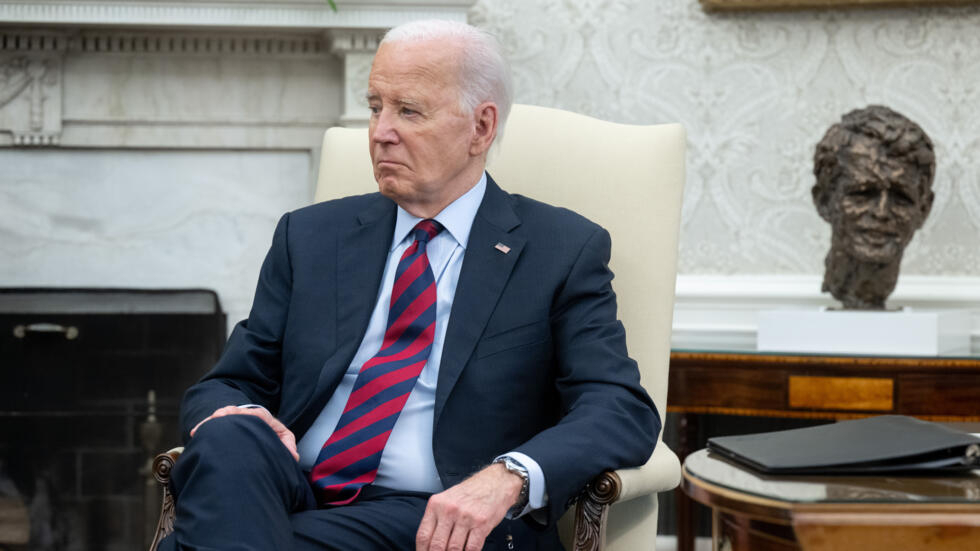 Joe Biden veut régulariser des centaines de milliers d'immigrés, le camp Trump s'insurge