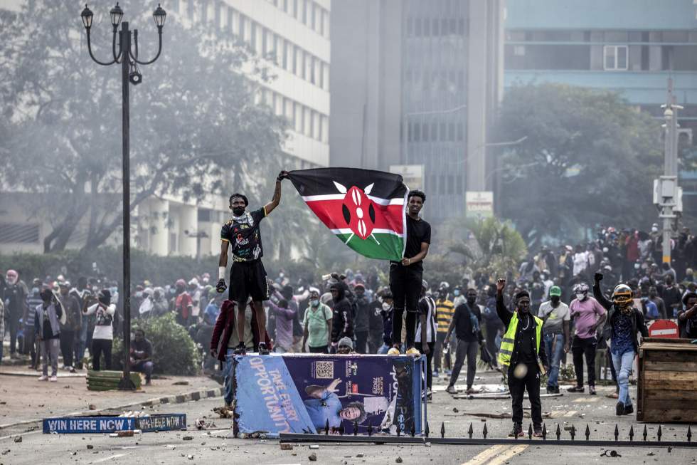 Au Kenya, les manifestants retournent dans la rue malgré le retrait du projet de budget