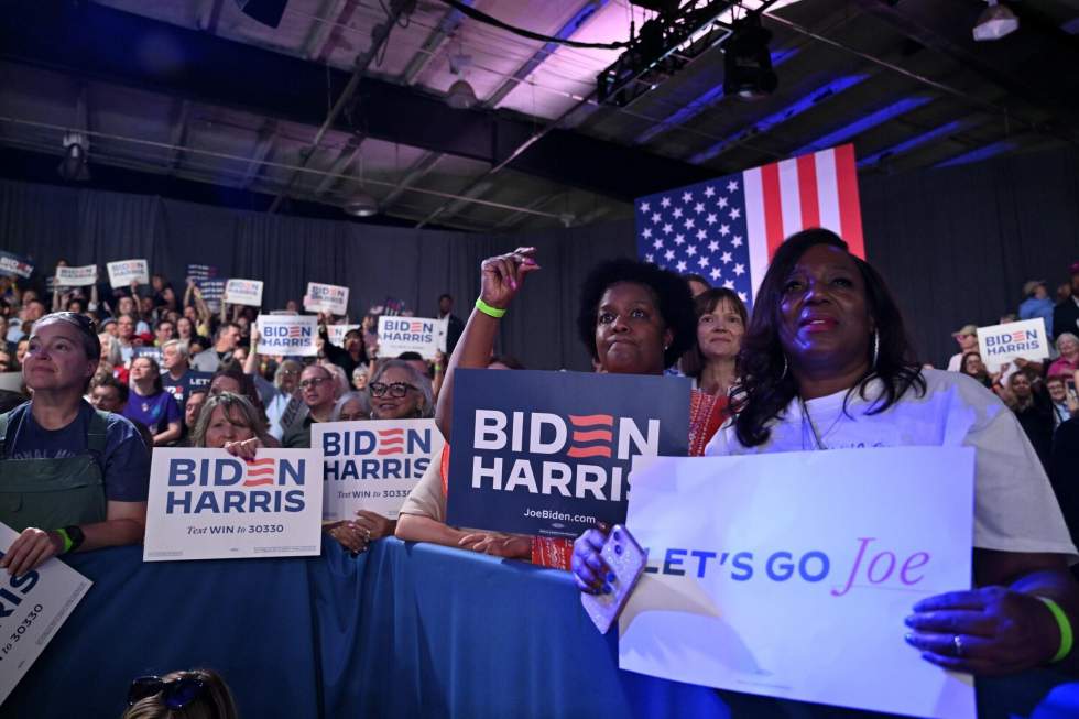 "Je peux faire le boulot" : Joe Biden tente de rassurer face aux voix l'appelant à se retirer