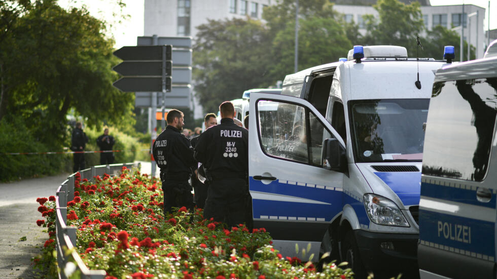 En Allemagne, des policiers blessés en marge d'un congrès du parti d'extrême droite AfD En Allemagne, des policiers blessés en marge d'un congrès du parti d'extrême droite AfD