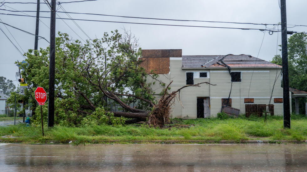 La tempête Béryl frappe le Texas et provoque des inondations meurtrières