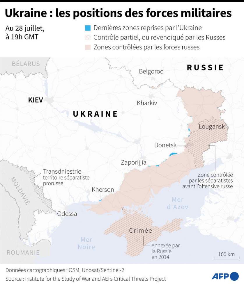 En Ukraine, Zelensky visite ses troupes sur le front et Moscou dit avancer à l'Est En Ukraine, Zelensky visite ses troupes sur le front et Moscou dit avancer à l'Est