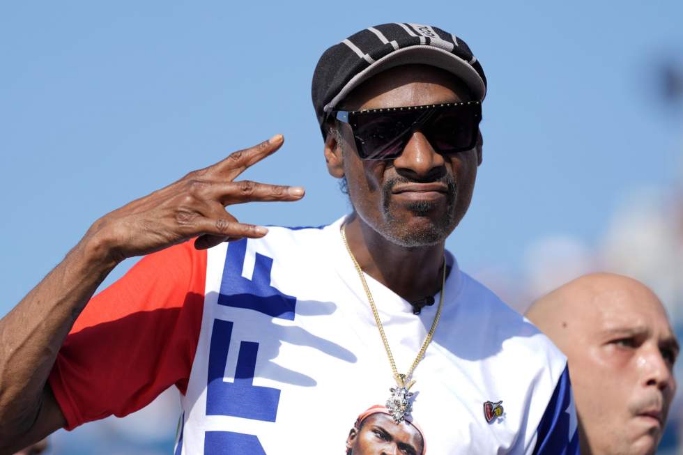 En images : le rappeur américain Snoop Dog vit sa meilleure vie aux JO 2024 de Paris