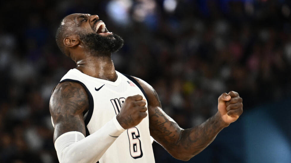 JO 2024 - basket : malmenés, les États-Unis renversent la Serbie et rejoignent la France en finale JO 2024 - basket : malmenés, les États-Unis renversent la Serbie et rejoignent la France en finale