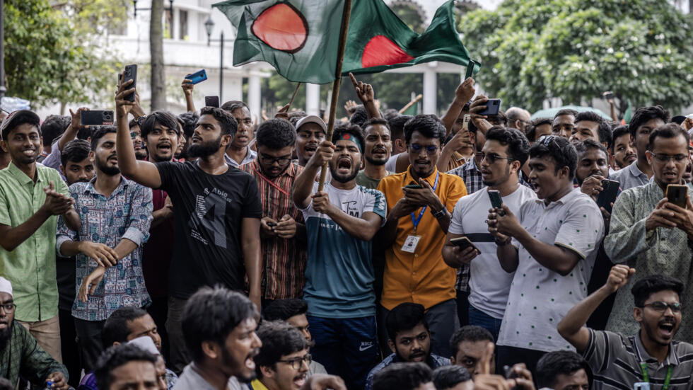 Bangladesh : le président de la Cour suprême démissionne, Muhammad Yunus appelle à l'unité Bangladesh : le président de la Cour suprême démissionne, Muhammad Yunus appelle à l'unité