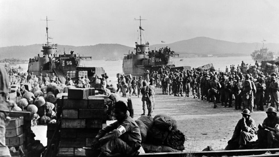 Le 15 août 1944, l’armée d’Afrique débarque en Provence pour libérer la France Le 15 août 1944, l’armée d’Afrique débarque en Provence pour libérer la France