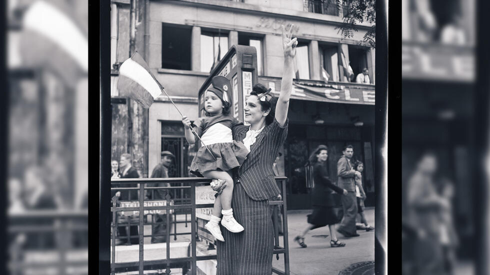 Libération de Paris en photos : il y a 80 ans, combats, soulagement et joie Libération de Paris en photos : il y a 80 ans, combats, soulagement et joie