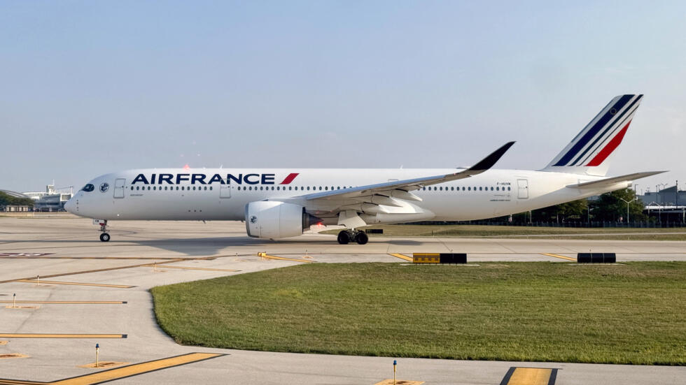 Air France et Transavia suspendent leurs vols vers Beyrouth et Tel Aviv jusqu'à lundi "a minima"