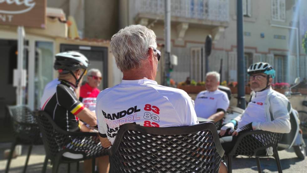 Dans le Var, une matinée tranquille avec les cyclotouristes de Bandol