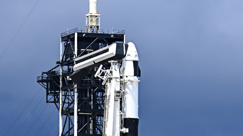 Première sortie extravéhiculaire privée : SpaceX reporte la mission à cause d'une fuite d'hélium