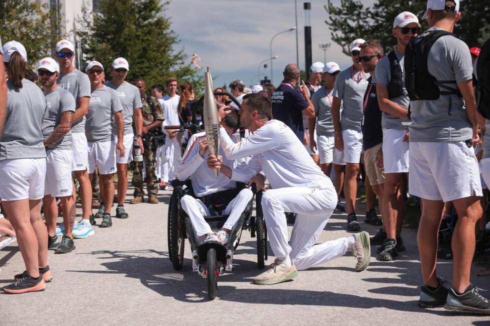 Jeux paralympiques : une flamme pour changer le regard sur les personnes en situation de handicap