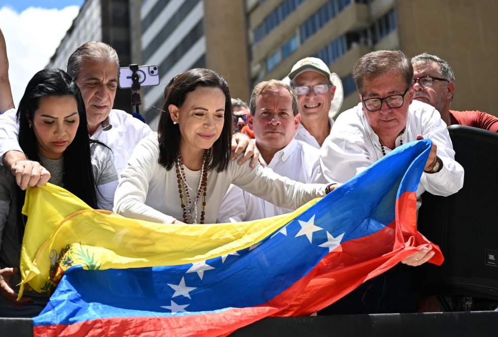 Au Venezuela, l'opposition fait l'objet de menaces d'arrestation du parquet Au Venezuela, l'opposition fait l'objet de menaces d'arrestation du parquet