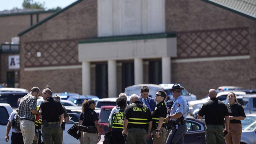 États-Unis : plusieurs morts après des tirs dans un lycée de Géorgie, un suspect interpellé États-Unis : plusieurs morts après des tirs dans un lycée de Géorgie, un suspect interpellé