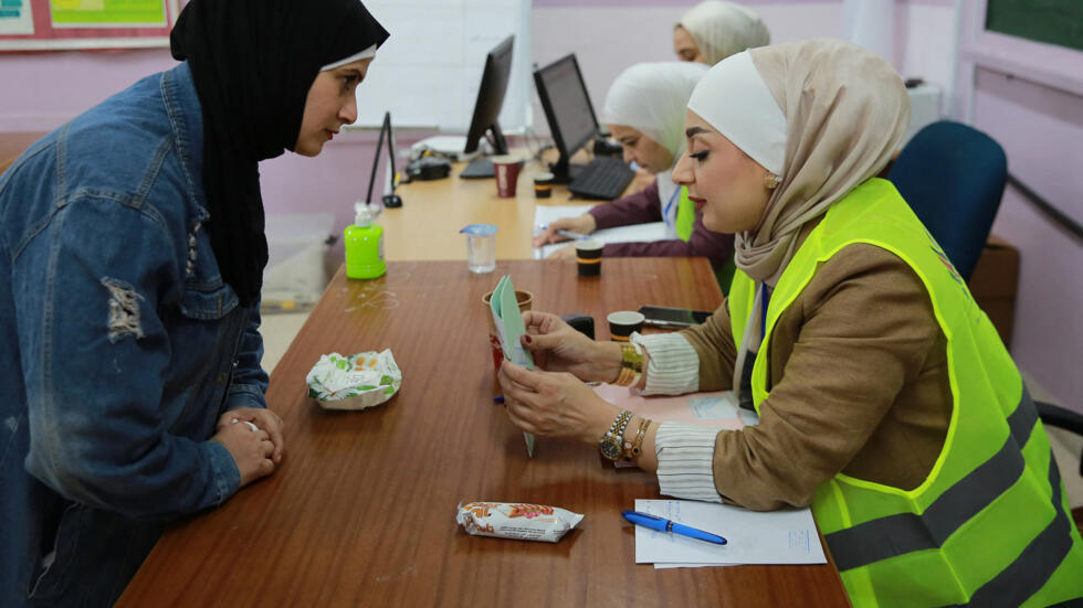 En Jordanie, les islamistes arrivent en tête des partis aux législatives