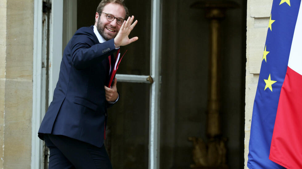 Ne pas travailler avec le RN ? Antoine Armand rappelé à l'ordre par Michel Barnier