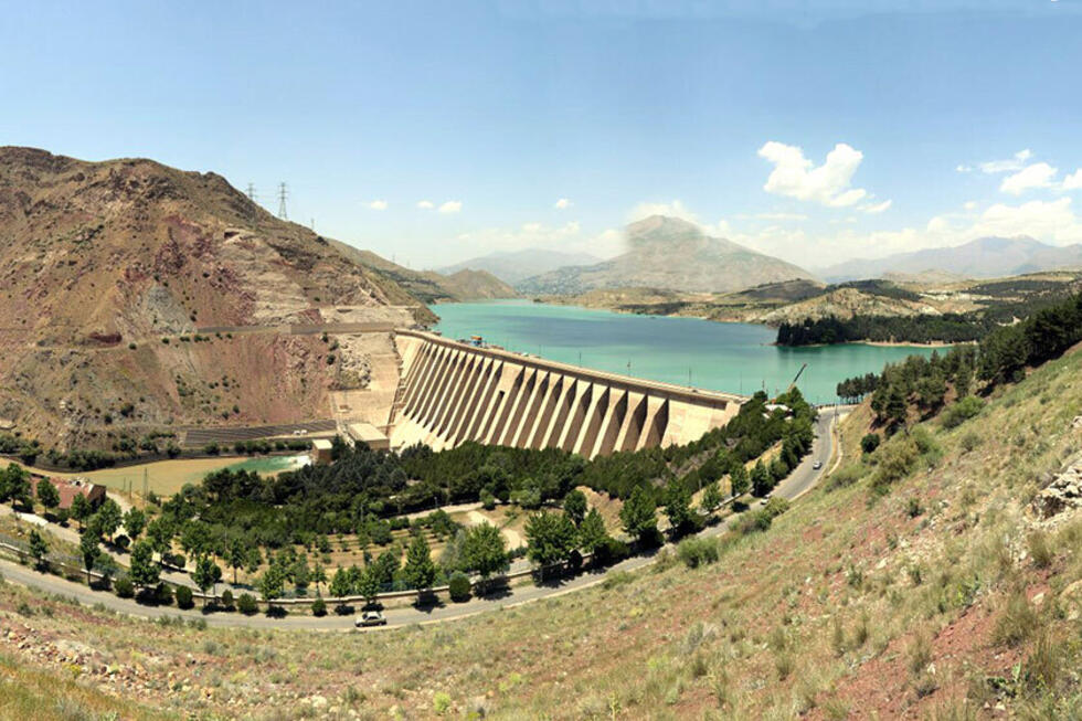 Réservoirs vides, robinets à sec : en Iran, la crise de l'eau est "sans précédent"