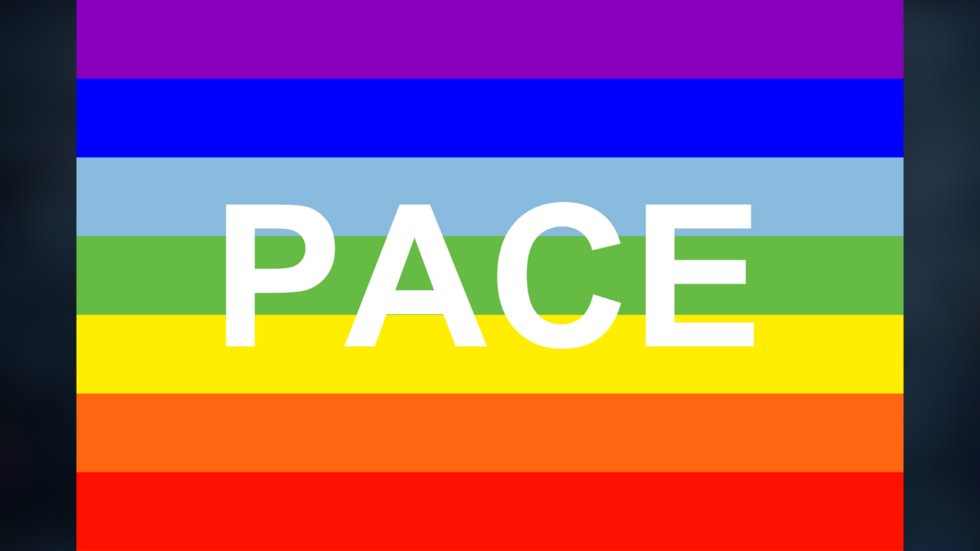 Le pape Léon XIV a-t-il volontairement ignoré un drapeau LGBT ? Le pape Léon XIV a-t-il volontairement ignoré un drapeau LGBT ?