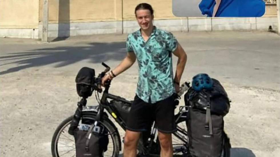 Le jeune cycliste franco-allemand disparu en Iran mi-juin a été "arrêté" par les autorités Le jeune cycliste franco-allemand disparu en Iran mi-juin a été "arrêté" par les autorités