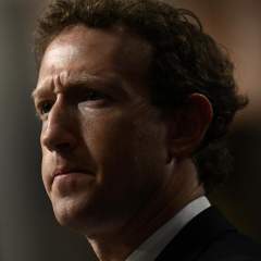 Cambridge Analytica : Zuckerberg et les actionnaires de Meta s'accordent pour éviter un procès Cambridge Analytica : Zuckerberg et les actionnaires de Meta s'accordent pour éviter un procès