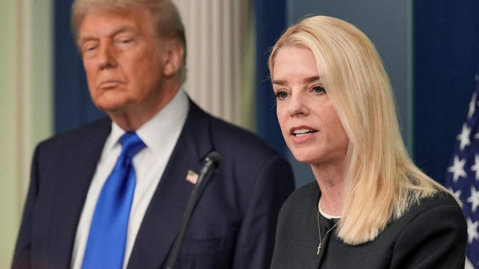 Trump annonce des poursuites contre le Wall Street Journal après un article sur une lettre à Epstein