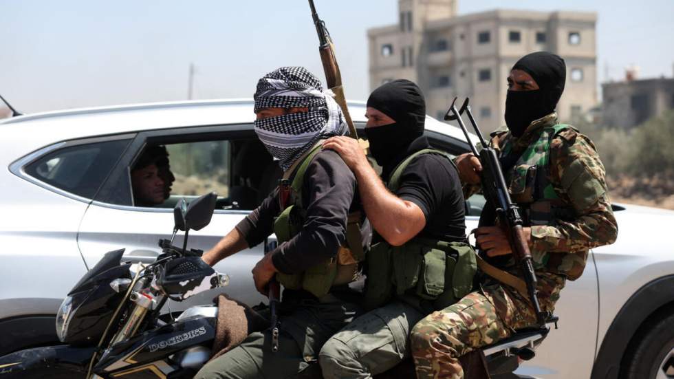 Syrie : nouveaux affrontements entre combattants tribaux et druzes aux abords de Soueida Syrie : nouveaux affrontements entre combattants tribaux et druzes aux abords de Soueida