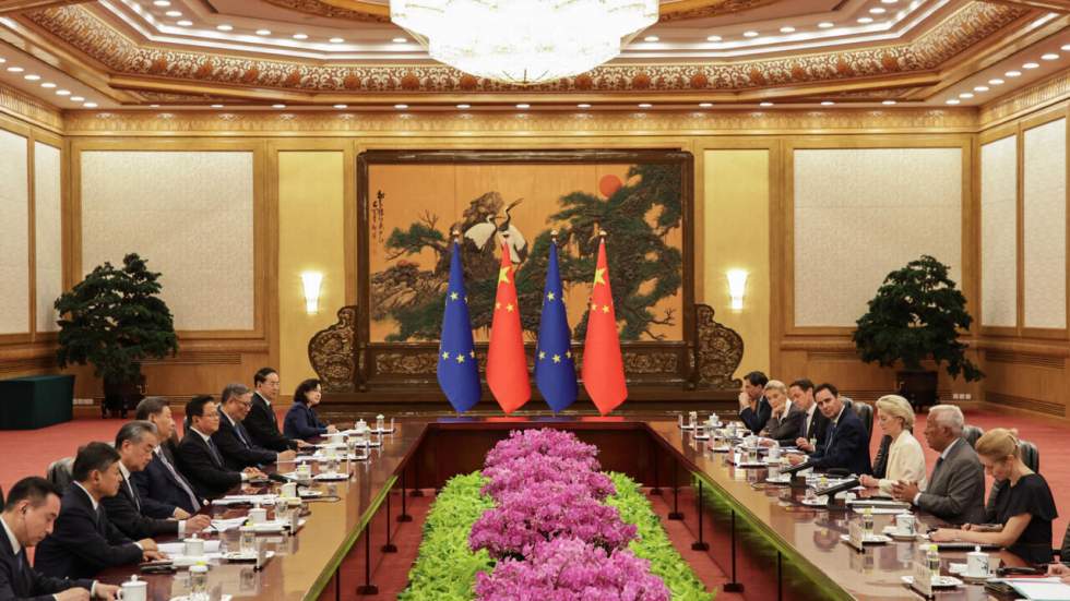 Xi Jinping appelle à renforcer la confiance, l'UE veut des progrès sur les questions commerciales Xi Jinping appelle à renforcer la confiance, l'UE veut des progrès sur les questions commerciales