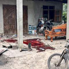 Des affrontements à la frontière la Thaïlande et le Cambodge font au moins un mort civil Des affrontements à la frontière la Thaïlande et le Cambodge font au moins un mort civil