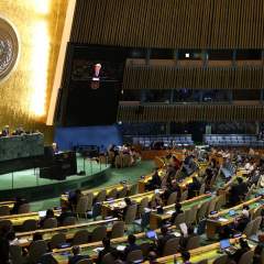 À la demande de Paris et Riyad, l'ONU se penche sur l'avenir menacé de la solution à deux États À la demande de Paris et Riyad, l'ONU se penche sur l'avenir menacé de la solution à deux États
