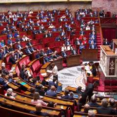 La pétition contre la loi Duplomb passe le seuil des deux millions de signatures La pétition contre la loi Duplomb passe le seuil des deux millions de signatures