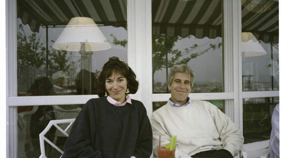 Affaire Epstein : Ghislaine Maxwell, de la mondanité britannique à la case prison