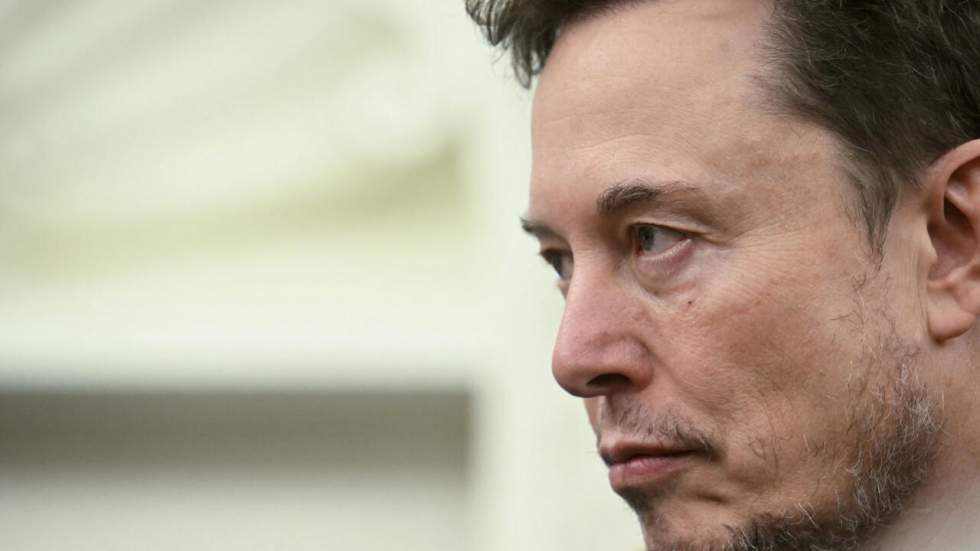 Tesla accorde pour 29 milliards de dollars d'actions à Elon Musk pour "l'inciter à rester"