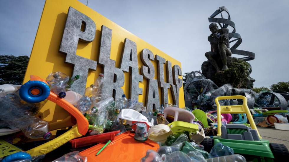 Traité mondial contre la pollution plastique : lancement des débats à Genève Traité mondial contre la pollution plastique : lancement des débats à Genève