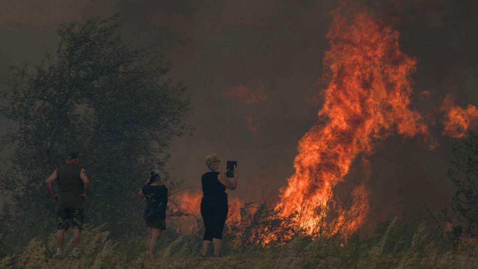 Dans l'Aude, le plus gros incendie de l'été est "loin d'être fixé ou maîtrisé"