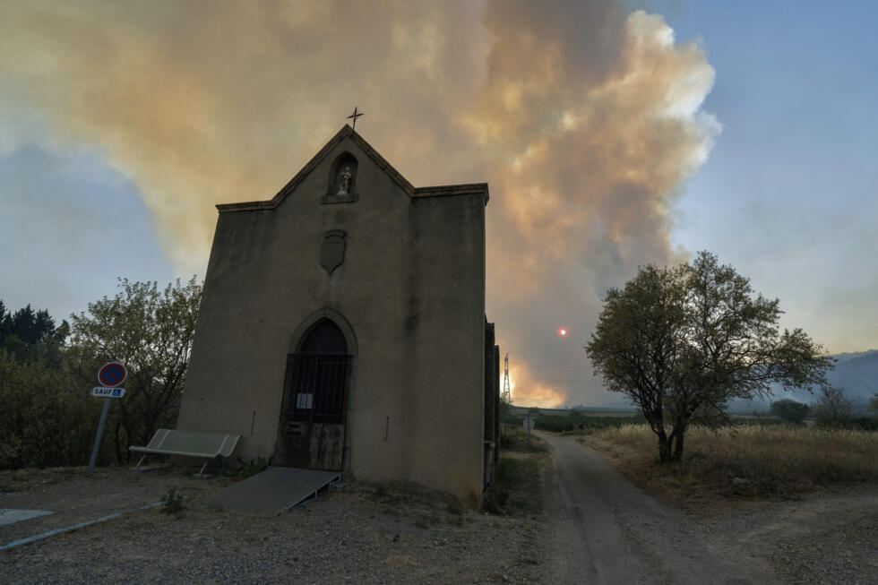 Dans l'Aude, le plus gros incendie de l'été est "loin d'être fixé ou maîtrisé"